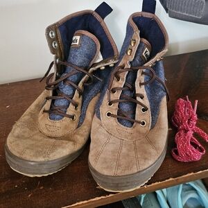 Women’s Keds lace up boot